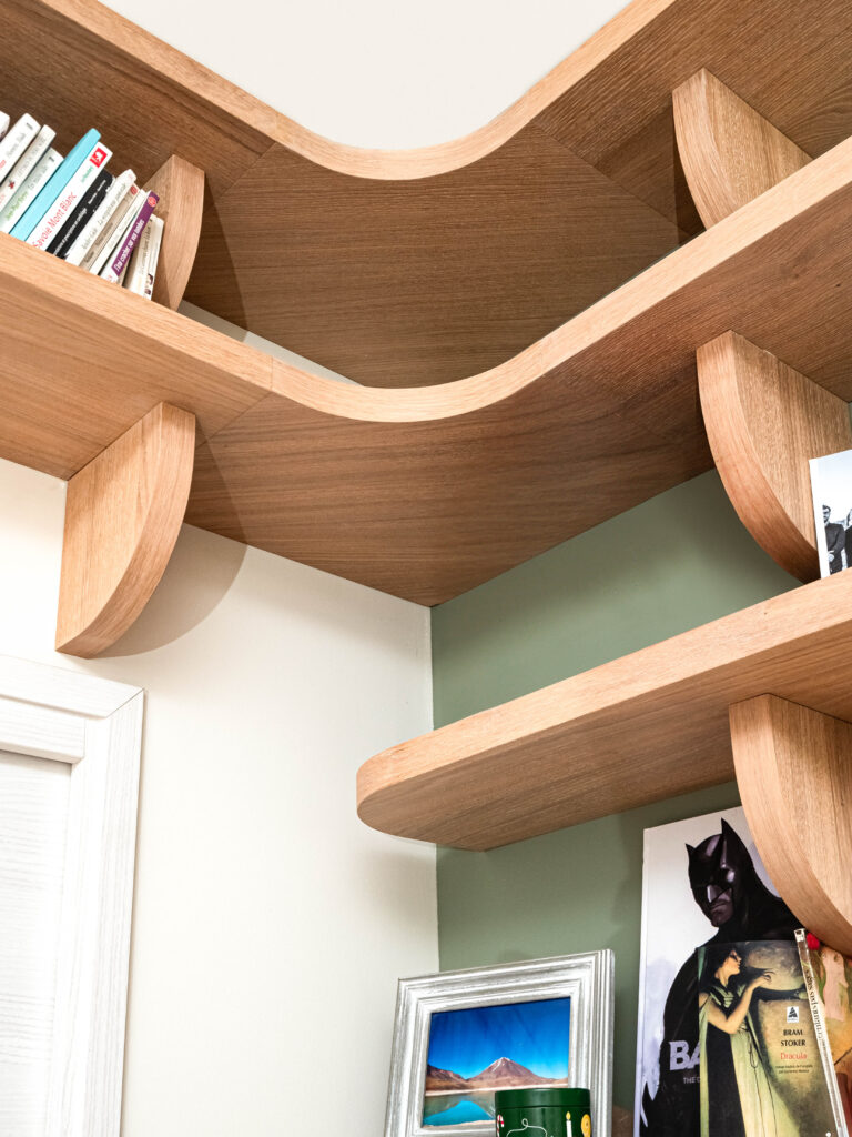 Quels sont les matériaux que nous utilisons pour nos projets d’ébénisterie ? 2 svg+xml;charset=utf • One Two Trees