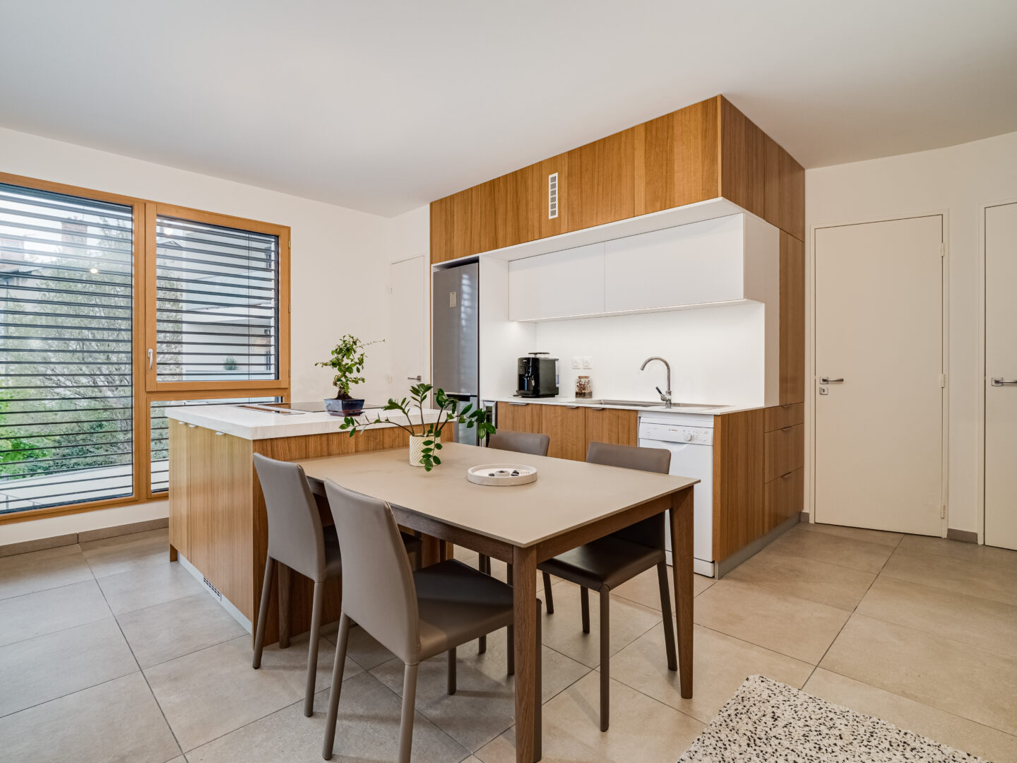 OLYMPUS DIGITAL CAMERA svg+xml;charset=utf • One Two Trees