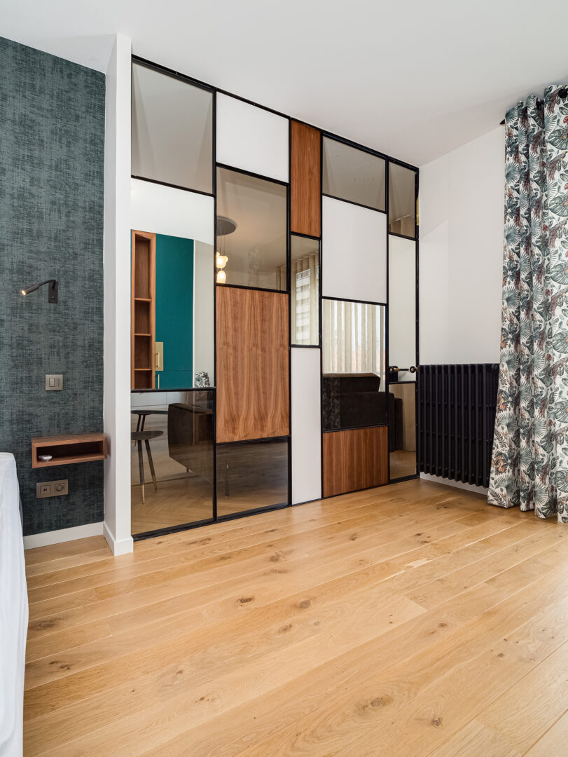 OLYMPUS DIGITAL CAMERA svg+xml;charset=utf • One Two Trees